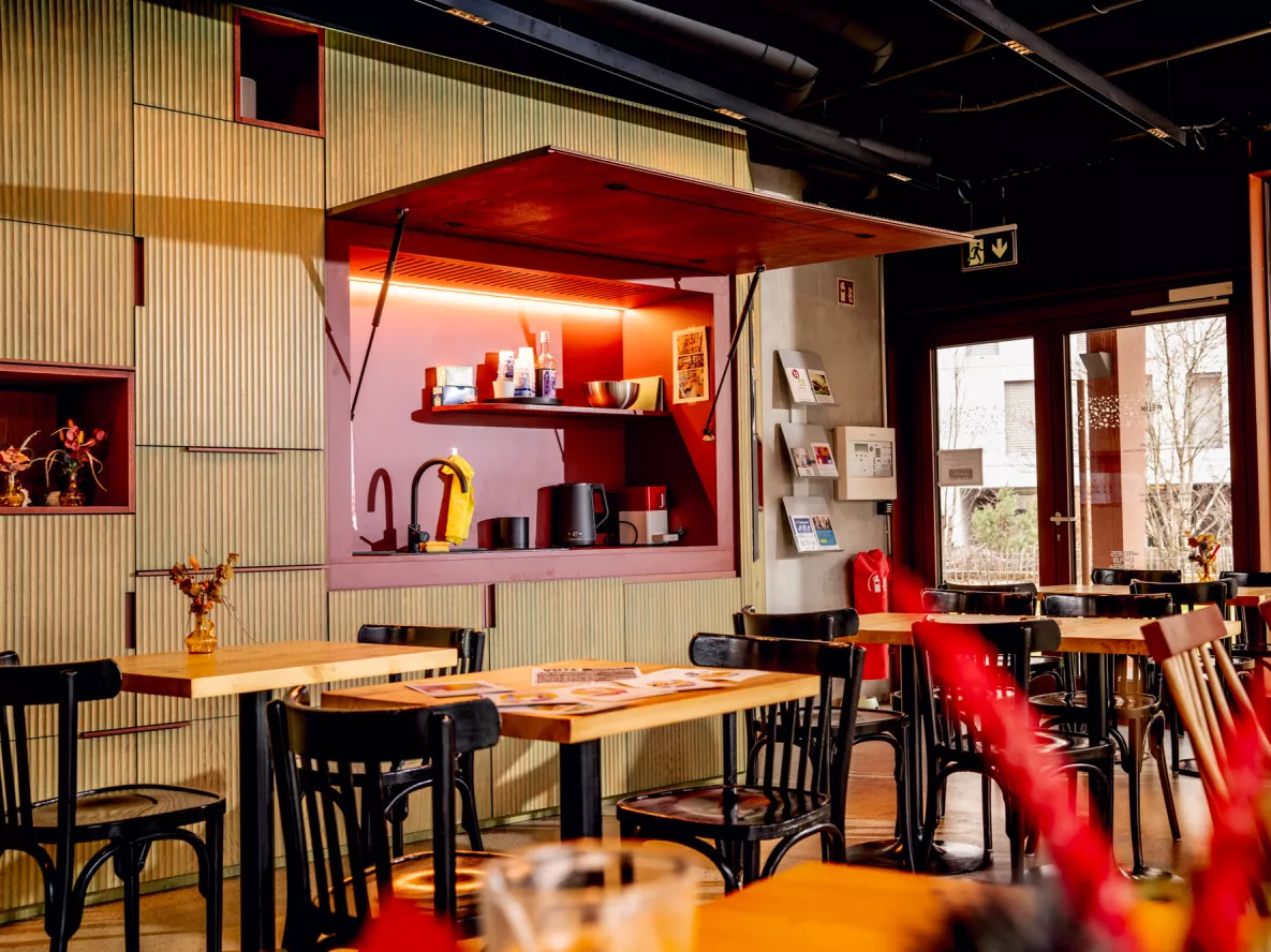 Mise &agrave; disposition F&eacute;lin