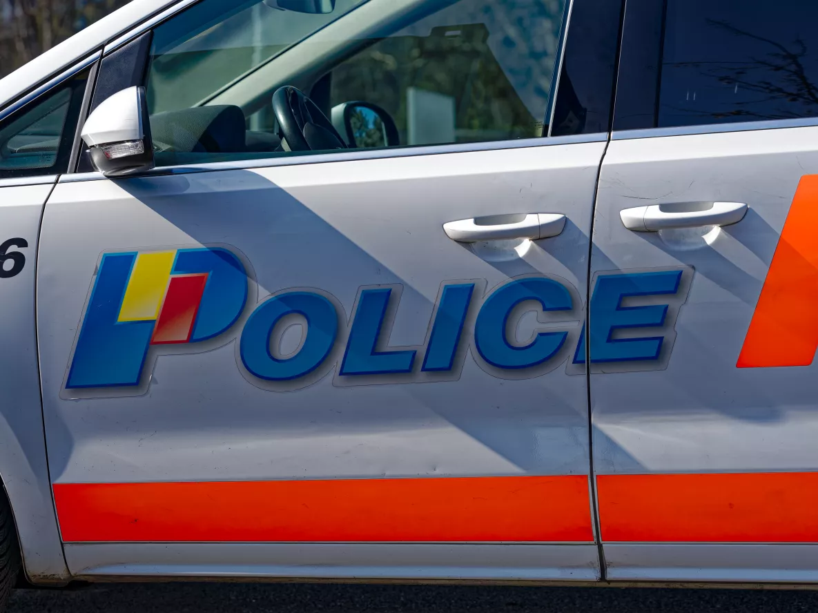 Voiture de police cantonale genevoise