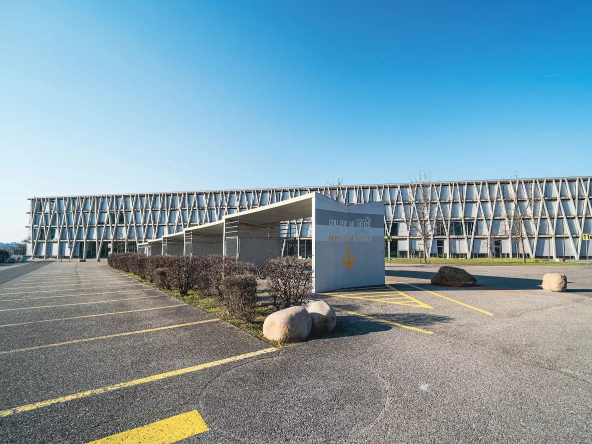 Photo du cycle d'orientation de Drize