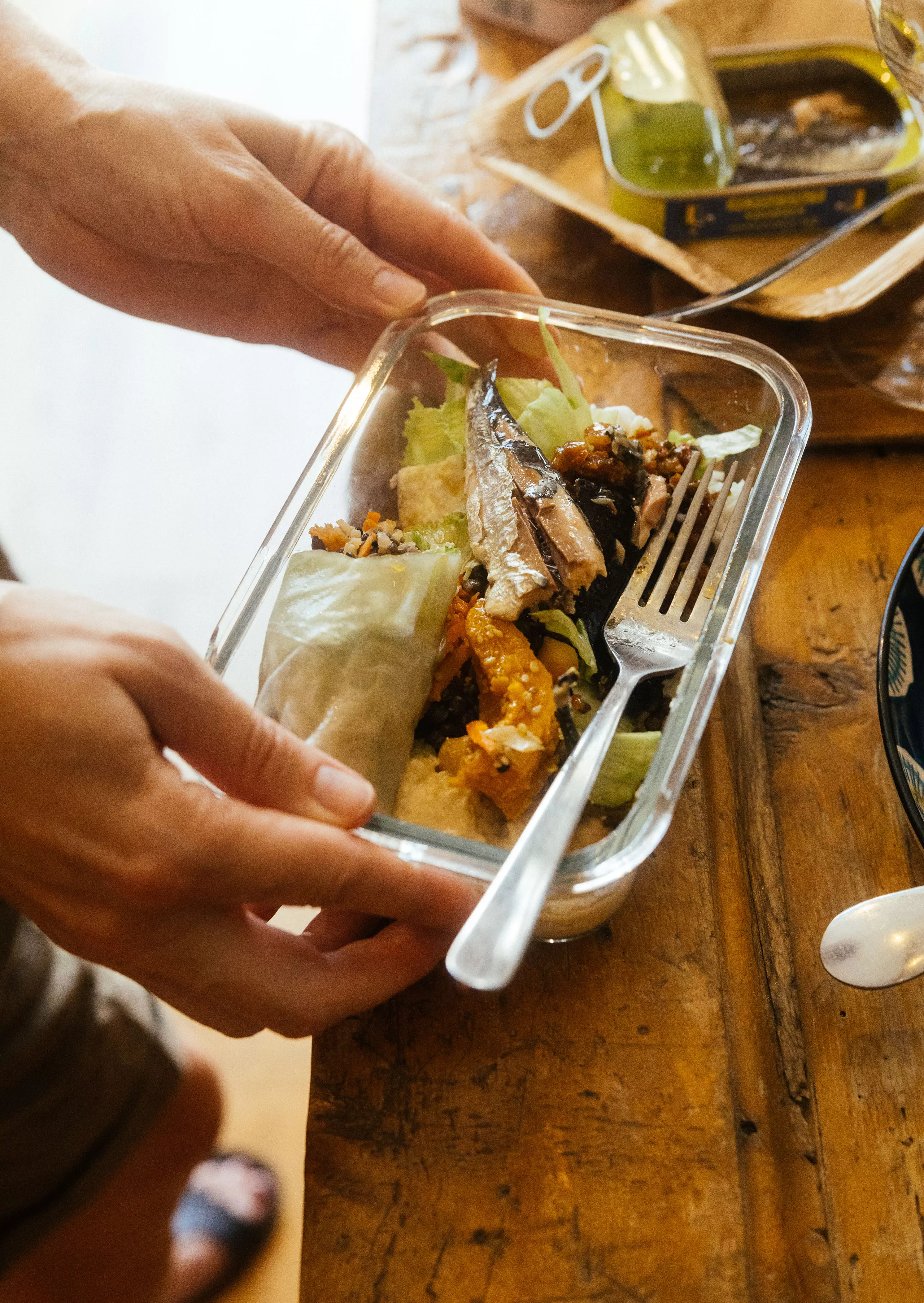 Autour d'une table &agrave; l'Ap&eacute;ro nutri carougeois
