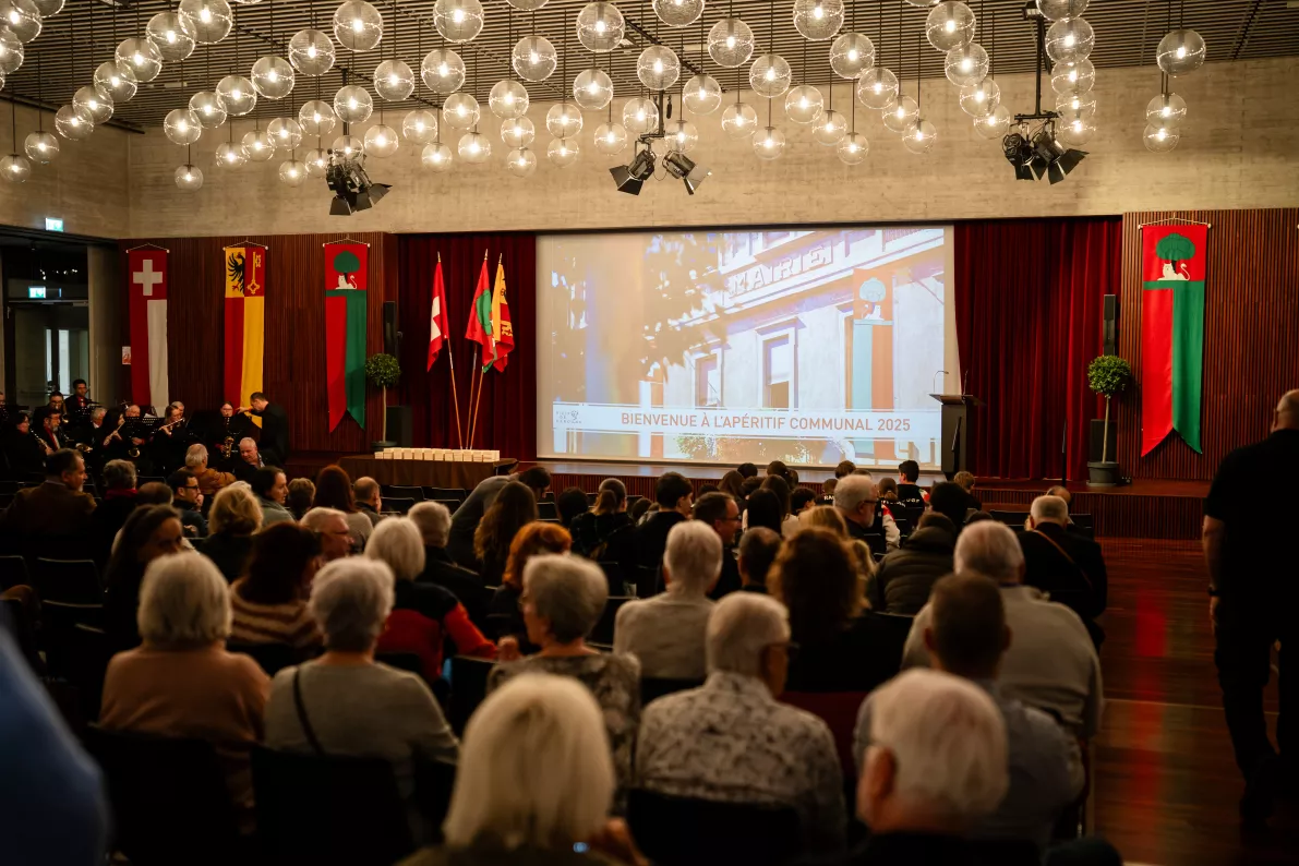 Visuel ap&eacute;ritif communal