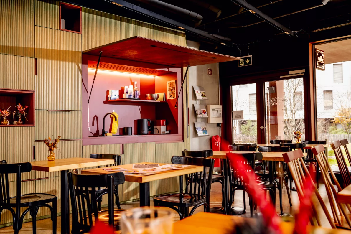 Mise &agrave; disposition F&eacute;lin