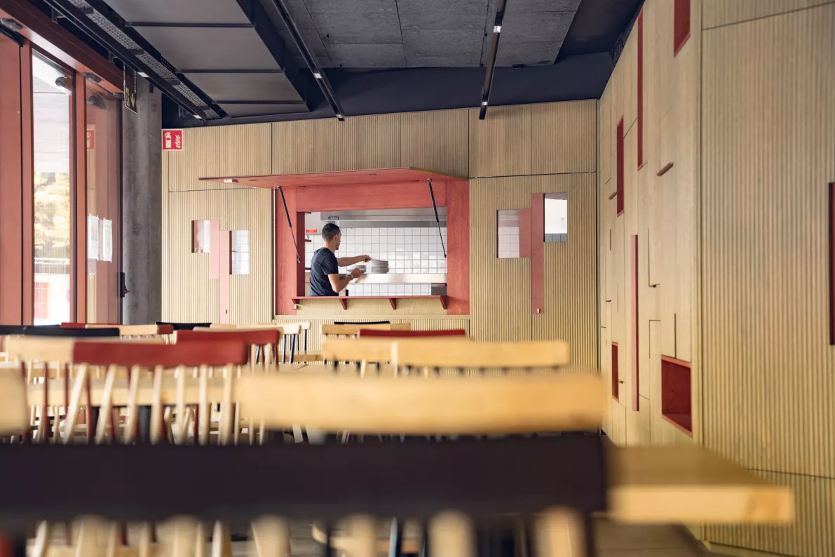 Photo de l'int&eacute;rieur du Caf&eacute; F&eacute;lin