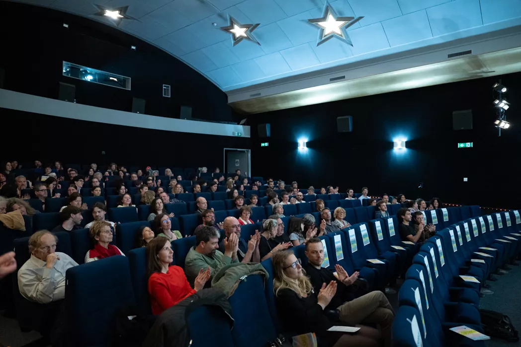 Projection de CourtsCarouge durant le Printemps Carougeois 2026