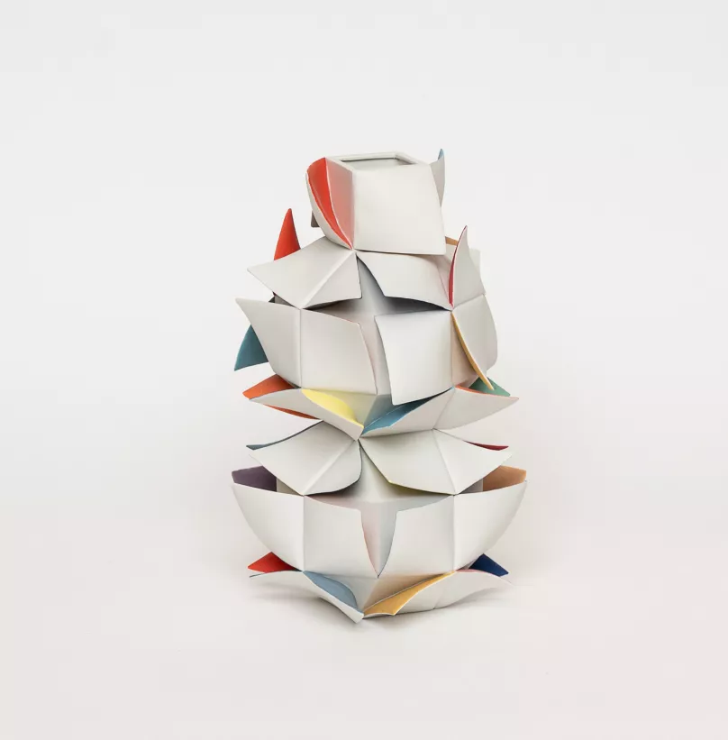 "Morphosis", laur&eacute;ate du Concours international de c&eacute;ramique 2026 d'Atsushi Kitahara