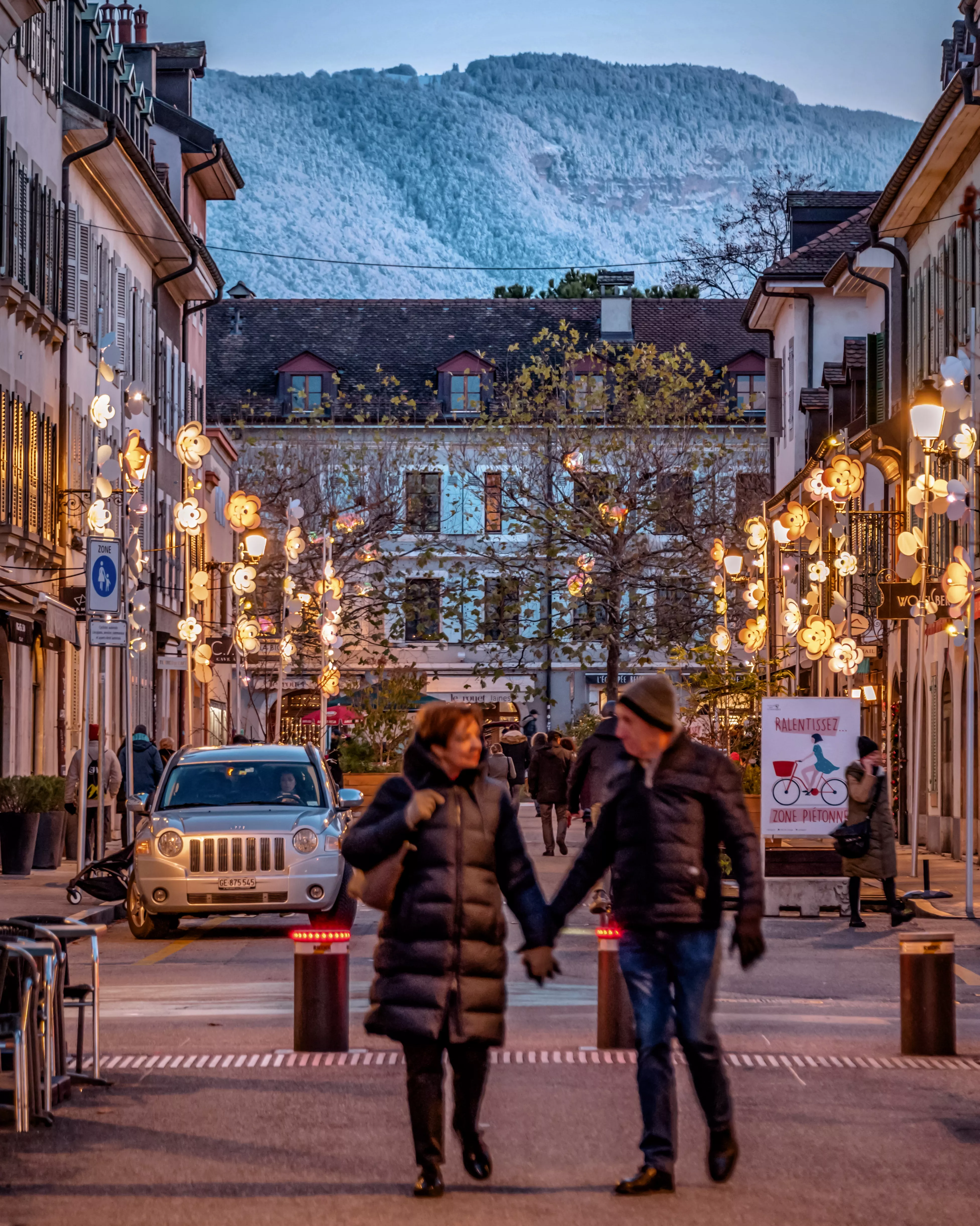 Passants de la rue Saint-Joseph