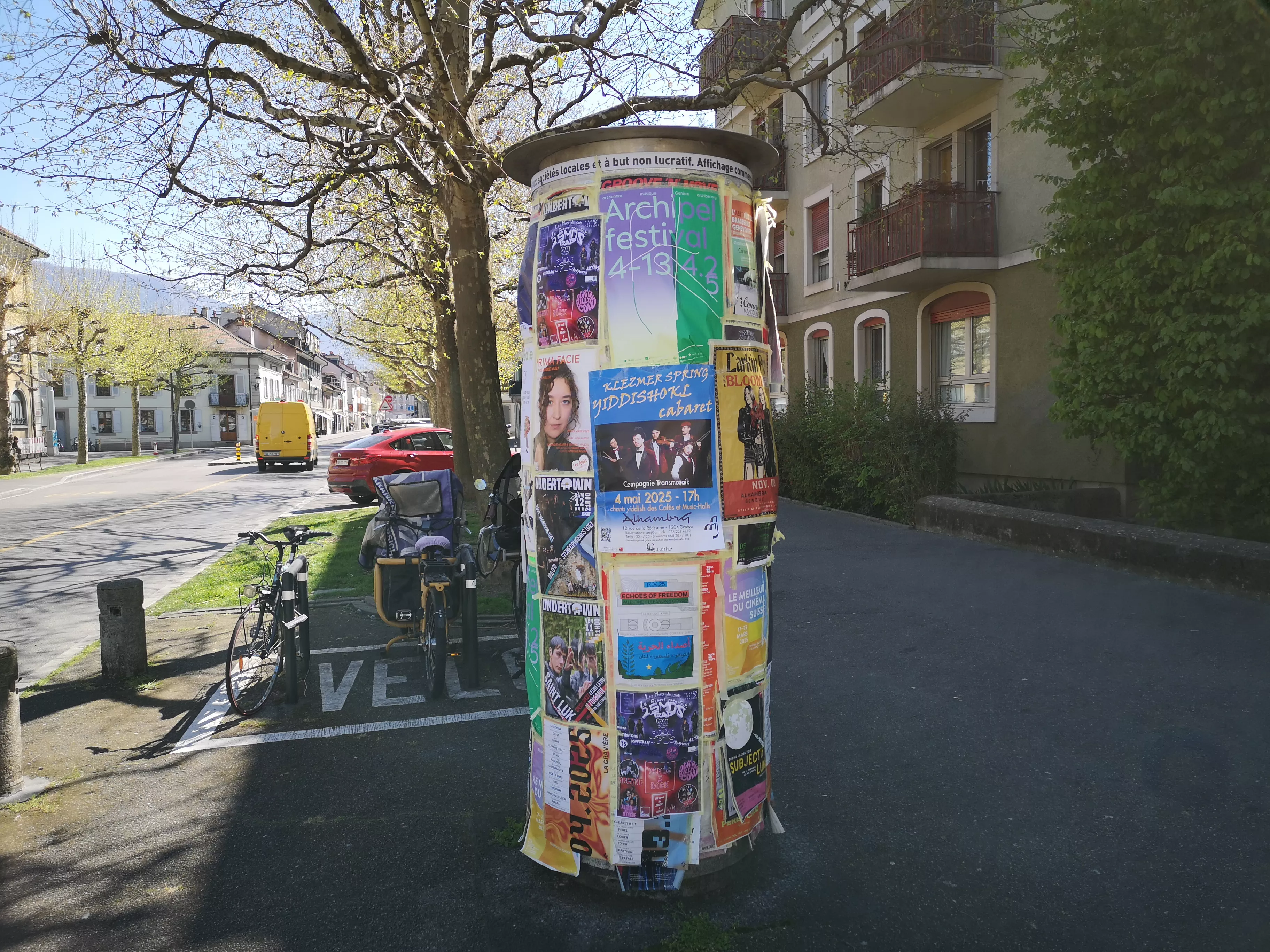 Colonne d'affichage évènementiel