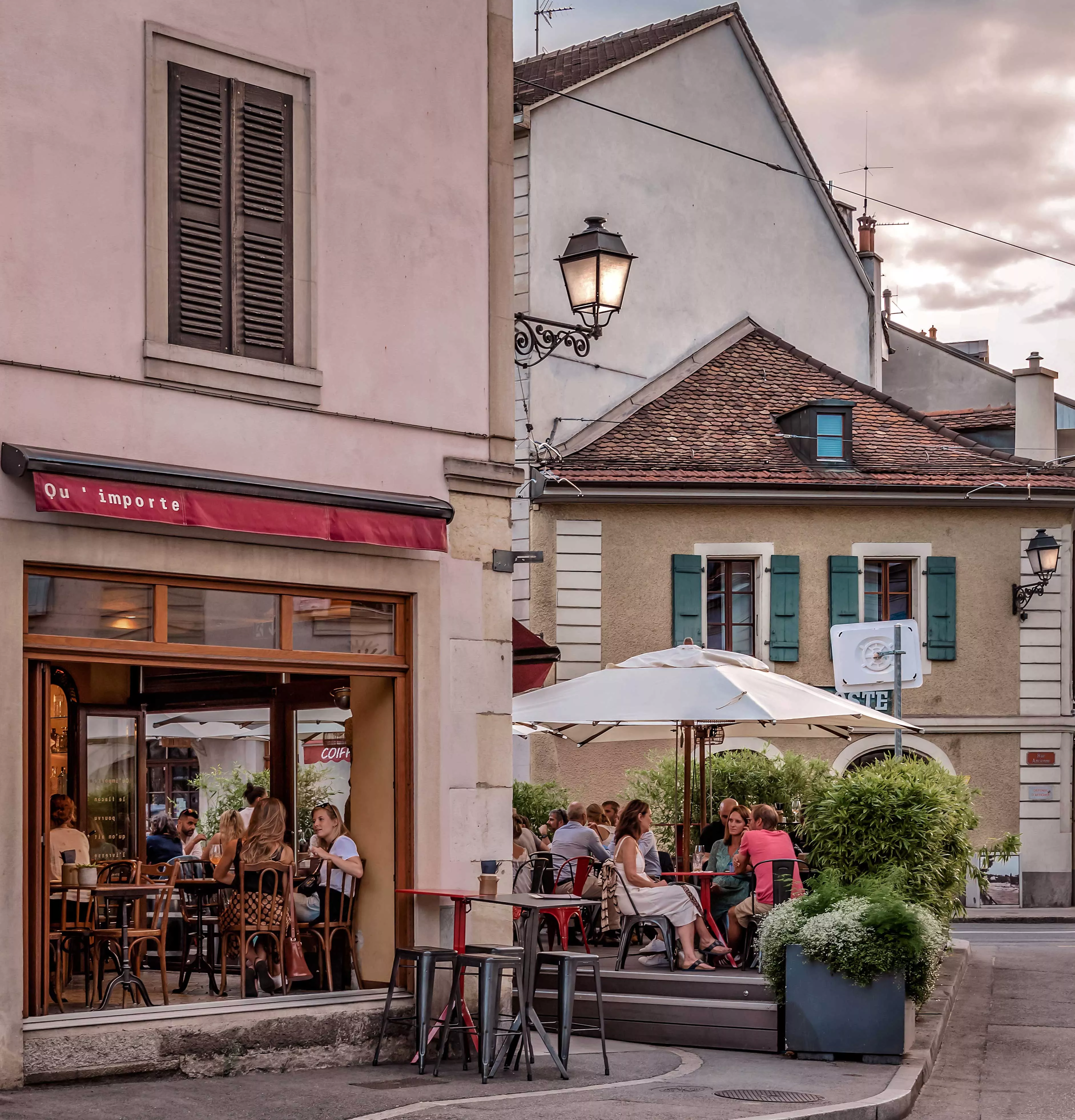 Terrasse dans le Vieux-Carouge