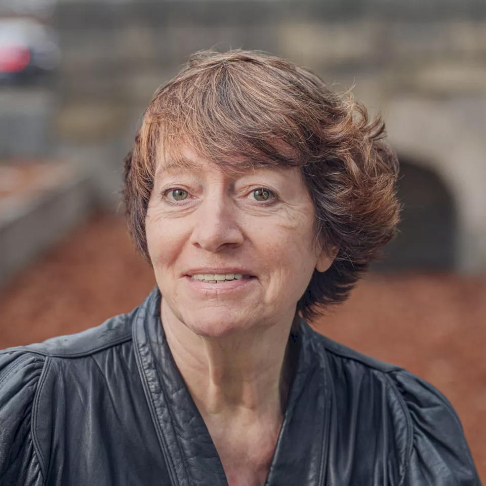 Christiane Kolla Barnes