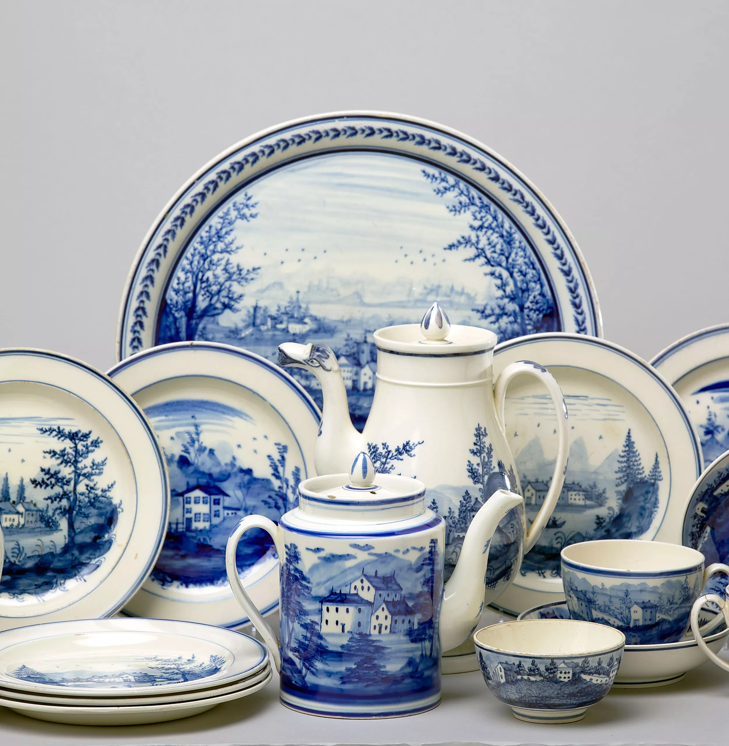 service en faïence fine