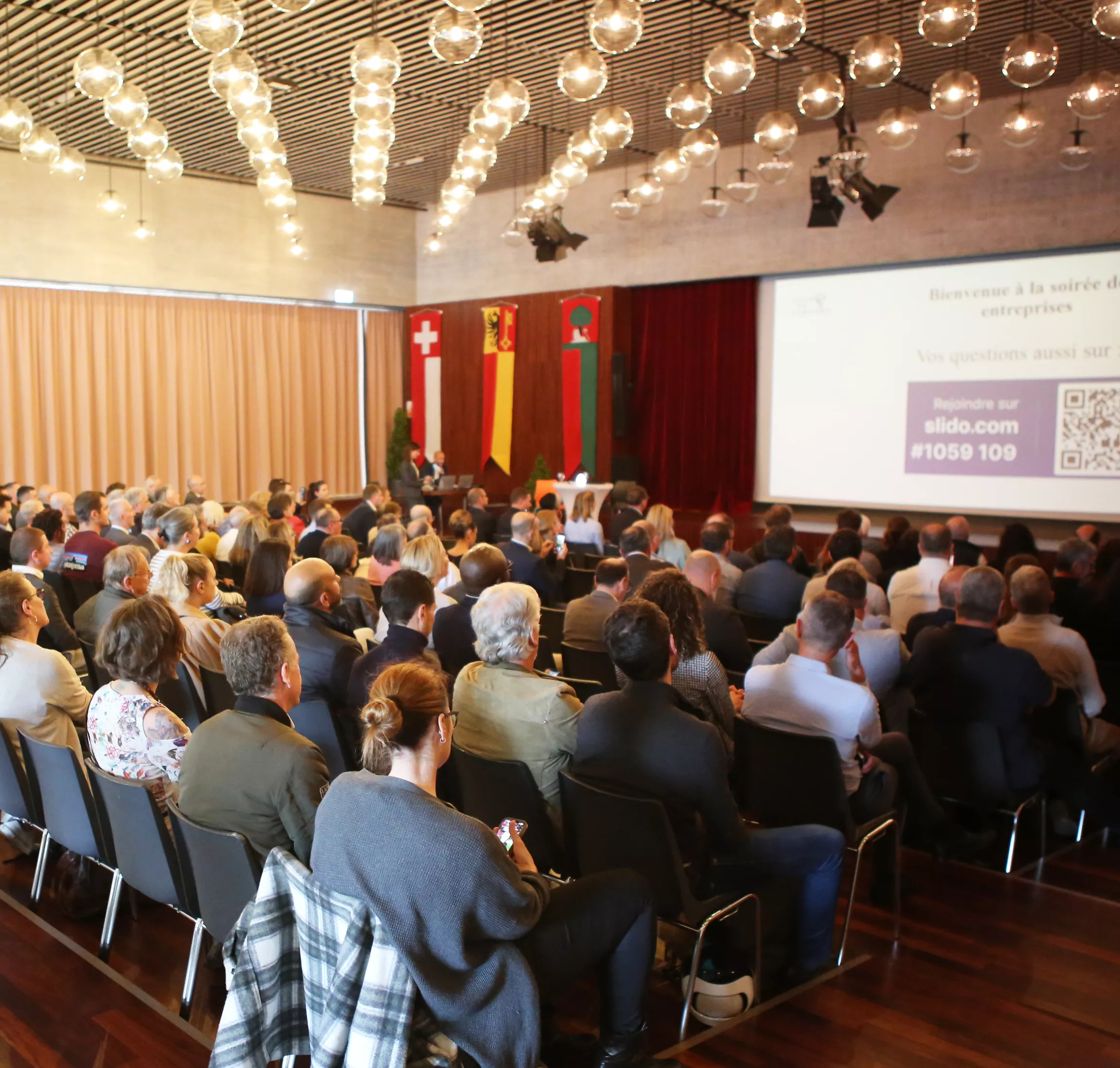Soir&eacute;e des entreprises &agrave; la Salle des f&ecirc;tes